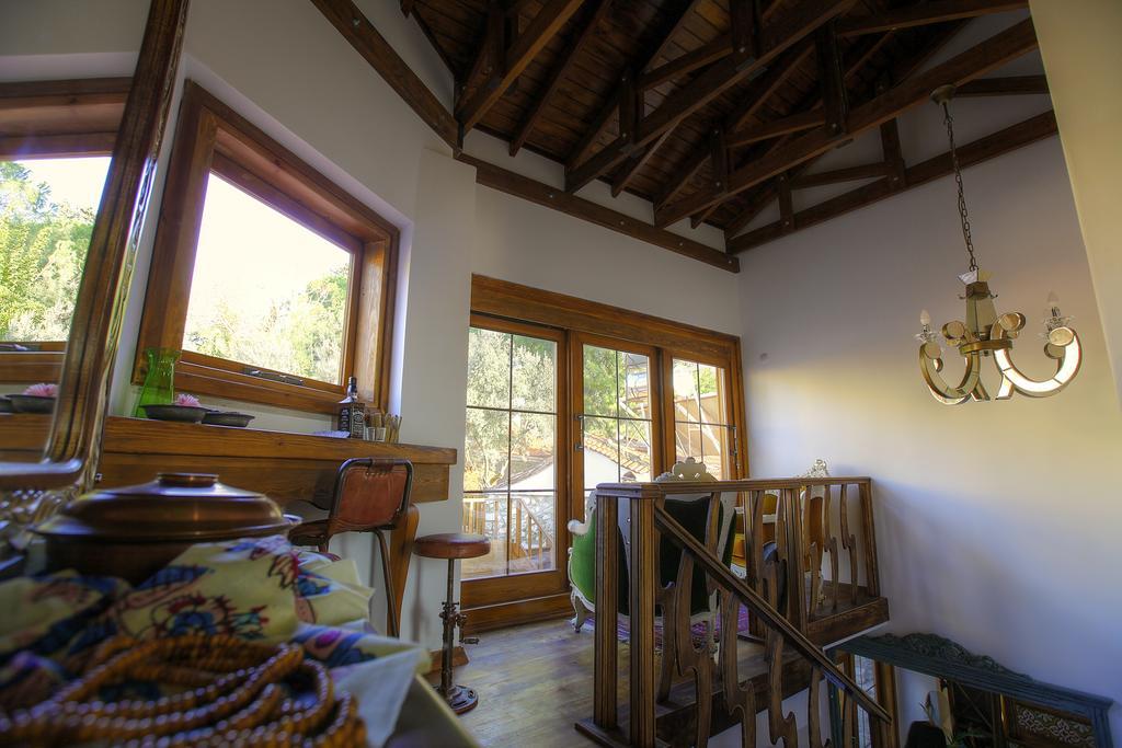Ibri Hotel Selçuk Esterno foto