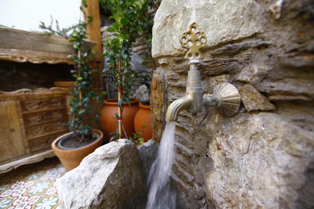 Ibri Hotel Selçuk Esterno foto